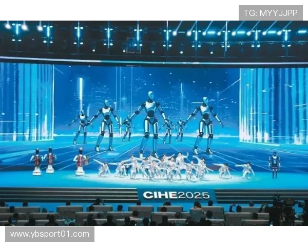 婺剧团创新演绎哮天犬与机器狗融合演出展现传统与科技碰撞